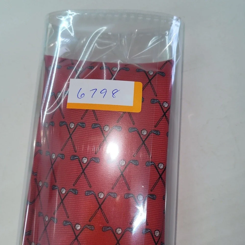 Cape Cod Neckwear Mens Red Silk Golf Clubs Balls Novelty‎ Print Classic Tie 59in
